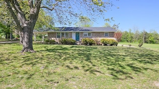26 Simmons Rd, Fayetteville, TN 37334