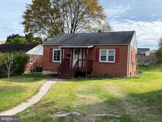 6351 Somerset St, Harrisburg, PA 17111