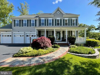 7112 Ayers Meadow Ln, Springfield, VA 22150