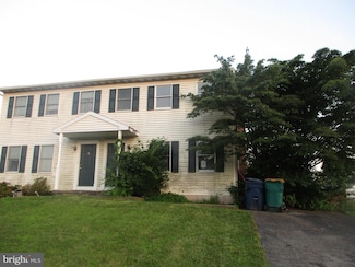 1782 Acorn Dr, Reading, PA 19608
