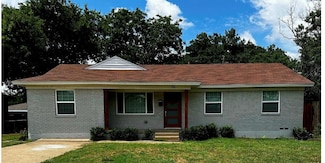 519 Royal Crest Dr, Richardson, TX 75081