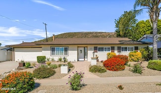 839 Jenny Dr, Newbury Park, CA 91320