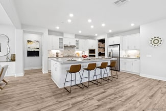 941 Lindbergh Dr, San Marcos, CA 92069