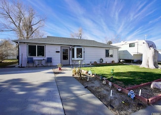 306 Siskin St, Casper, WY 82609