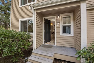 23816 12th Place S Unit 406, Des Moines, WA 98198