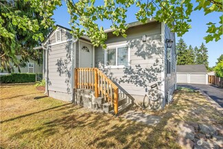 9221 S Park Ave, Tacoma, WA 98444