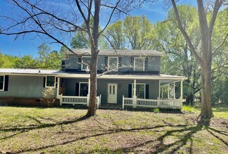 7693 White Point Rd, Hollywood, SC 29449