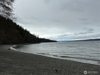 2 XX Woodland Beach Rd, Camano, WA 98282