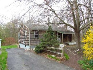 28 Gannett St, Brockton, MA 02302