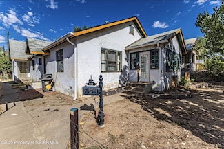 511 N Behrend Ave, Farmington, NM 87401