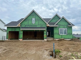 1809 Silver Maple Dr, Norwalk, IA 50061