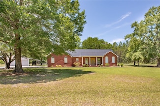 2607 Mose Thrift Rd, Waycross, GA 31503