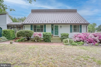 866 McCauley Pond Rd, Harrington, DE 19952