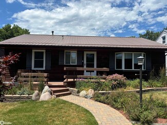 205 N Cooper Ave, Ottumwa, IA 52501