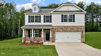 1005 Ocean Ct, Carthage, NC 28327
