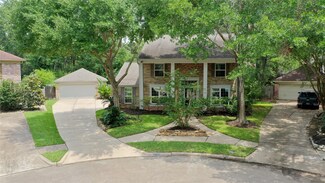 15902 Hickory Cove Dr, Houston, TX 77095