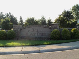 147 River Park Dr, Middlebury, IN 46540
