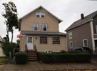 14 Linden St, Winthrop, MA 02152