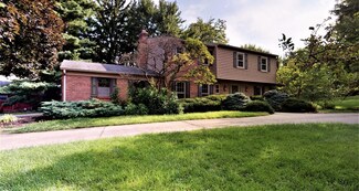 2602 Montchateau Dr, Anderson Township, OH 45244