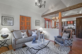 654 B W San Francisco St, Santa Fe, NM 87501