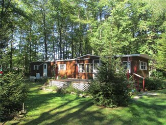 276 Sandy Point Rd, Emlenton, PA 16373