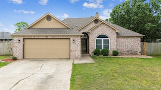11923 N 107th Place E, Collinsville, OK 74021