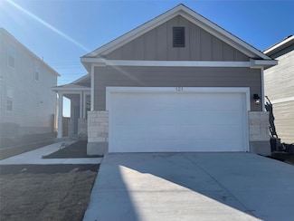 121 Old Stagecoach Rd, Jarrell, TX 76537