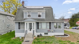 18 Victory St, Bridgeport, CT 06606