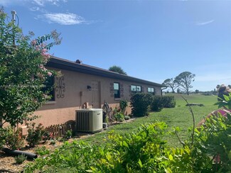 30 Bunker Ln, Rotonda West, FL 33947
