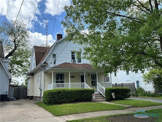 150 Buttonwood Ave, Bowling Green, OH 43402