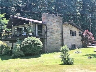 6955 S Elyria Rd, Shreve, OH 44676