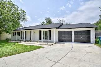 5515 W Rolling Ridge Dr, San Antonio, TX 78228