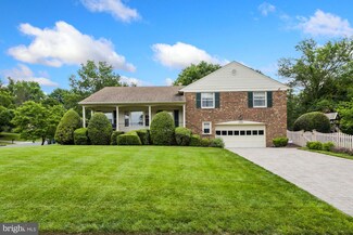 7701 Midday Ln, Alexandria, VA 22306
