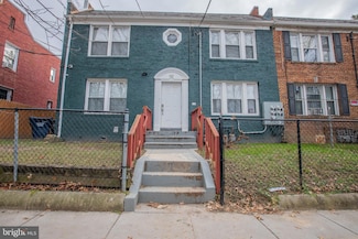 333 Parkland Place SE Unit 4, Washington, DC 20032
