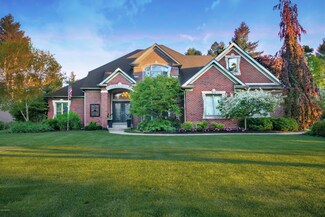 2554 Austin Trail, Saint Joseph, MI 49085