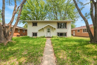 1432 11th Ave N, Saint Cloud, MN 56303