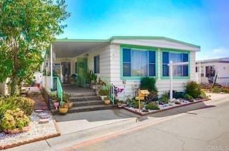 41 Chico Ln, Oceanside, CA 92058