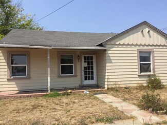 20 Lone Pine Ave, Freedom, CA 95019