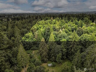 7443 Rixie Rd SE, Olympia, WA 98501