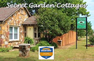 120 W 12th St, Sulphur, OK 73086