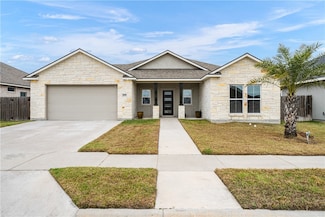 105 Prestwick Dr, Portland, TX 78374