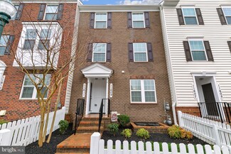 11609 Emerald Green Dr Unit 906E, Clarksburg, MD 20871