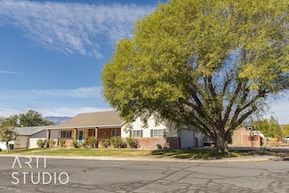 2 W Willow Ln, Toquerville, UT 84774