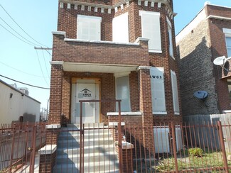 3642 W Flournoy St, Chicago, IL 60624