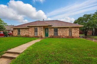813 Leslie Ln, Coppell, TX 75019