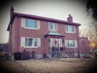 1095 Sunnyslope Dr, Cincinnati, OH 45229