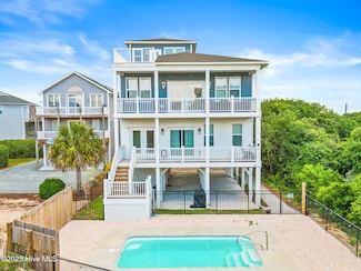 822 S Topsail Dr Unit B, Surf City, NC 28445