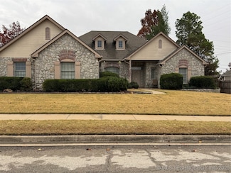 2740 Montrose Dr, Bartlesville, OK 74006