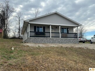287 Oak St, Tompkinsville, KY 42167