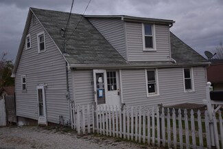 1264 12th St, Weston, WV 26452